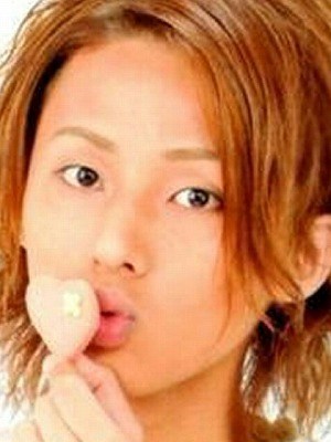 芸能人の美しい不意討ち画像を貼るトピ