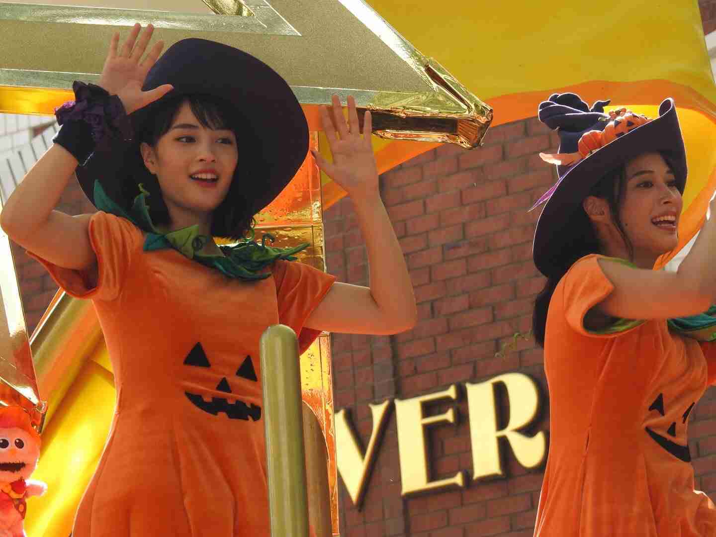 芸能人の美しい不意討ち画像を貼るトピ