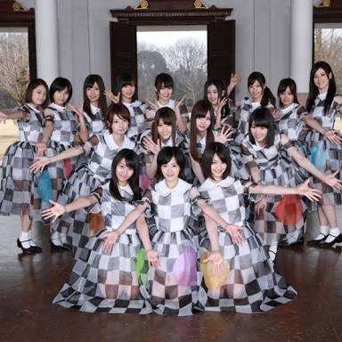 48、46グループで好きな衣装は？