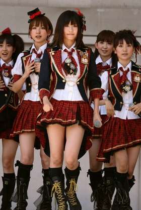 48、46グループで好きな衣装は？