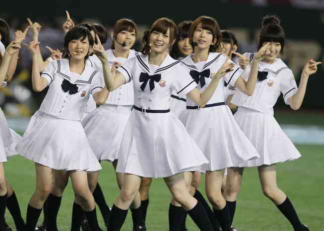 48、46グループで好きな衣装は？