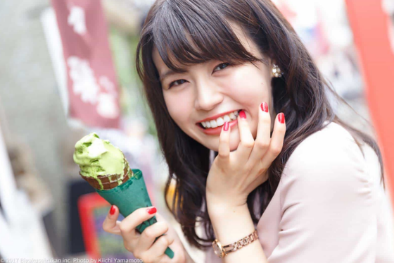 欅坂46・長濱ねる、写真集が1週間で異例の3度目重版 累計発行15万部を突破 