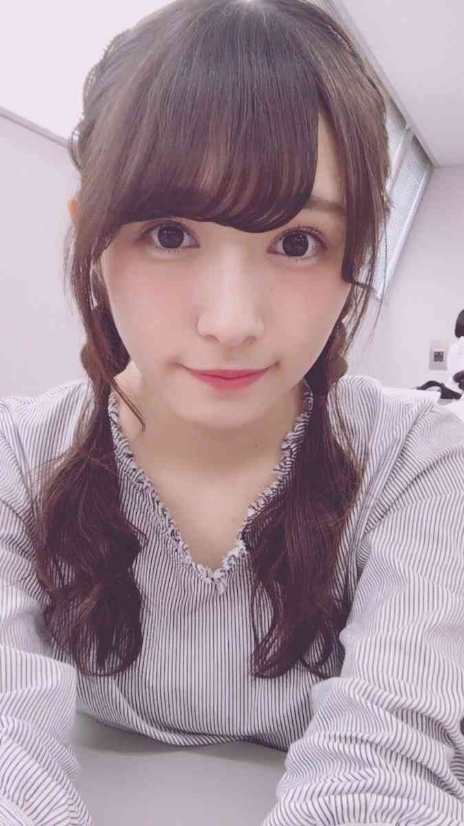 欅坂46・長濱ねる、写真集が1週間で異例の3度目重版 累計発行15万部を突破 