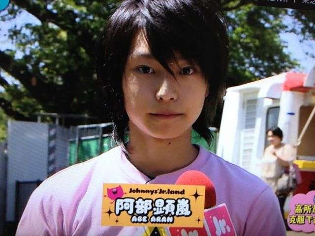 【文春】ジャニーズJr.・阿部顕嵐とエビ中・星名美怜の誕生日お泊まりデート