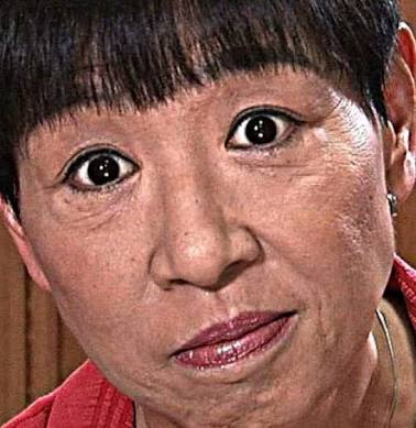 黒柳徹子が溺愛するAIBO 和田アキ子の影響で「機能を失っていく」