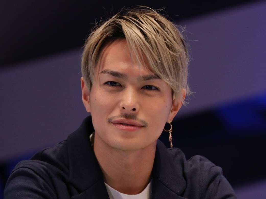 三代目JSB今市隆二が初フォトエッセー　恋愛観、グループ愛、肉体美さらけ出す