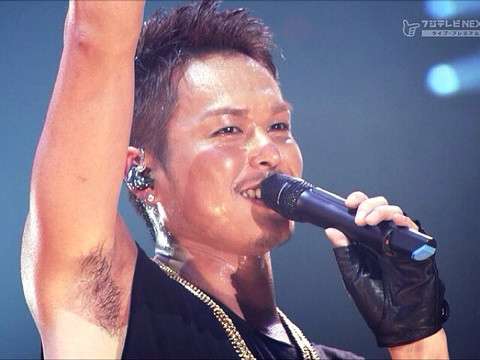 三代目JSB今市隆二が初フォトエッセー　恋愛観、グループ愛、肉体美さらけ出す