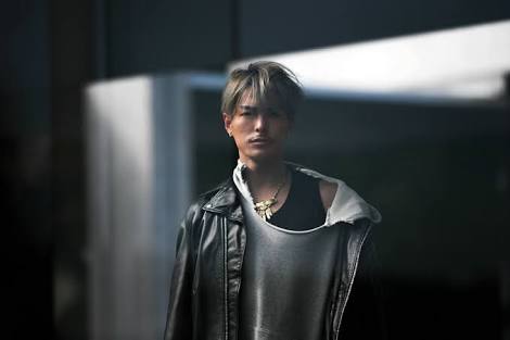 三代目JSB今市隆二が初フォトエッセー　恋愛観、グループ愛、肉体美さらけ出す