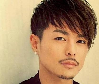 三代目JSB今市隆二が初フォトエッセー　恋愛観、グループ愛、肉体美さらけ出す