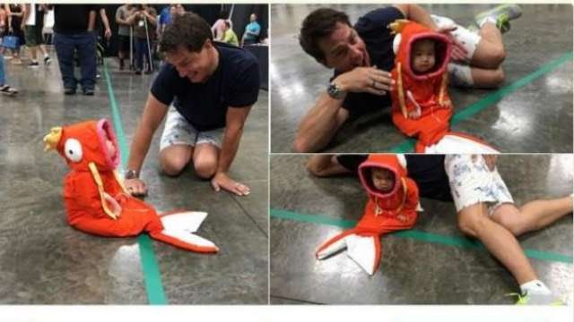 海外の小さい子のコスプレ