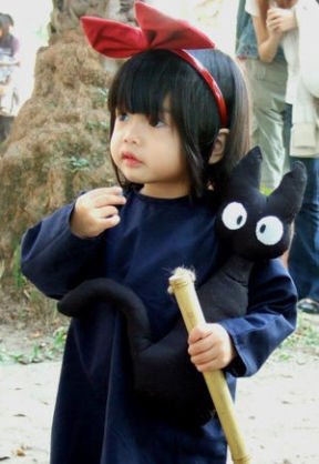 海外の小さい子のコスプレ