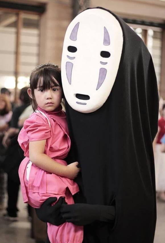 海外の小さい子のコスプレ