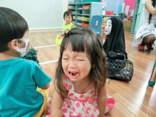 海外の小さい子のコスプレ