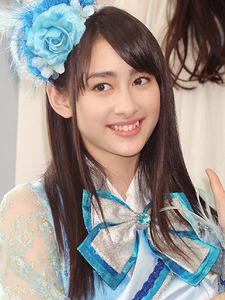 有安杏果「ももクロ」卒業を電撃発表「普通の女の子の生活を送りたい」