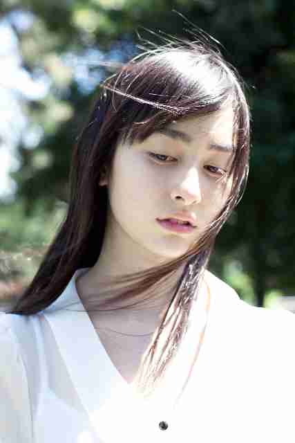 有安杏果「ももクロ」卒業を電撃発表「普通の女の子の生活を送りたい」