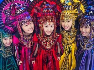 有安杏果「ももクロ」卒業を電撃発表「普通の女の子の生活を送りたい」