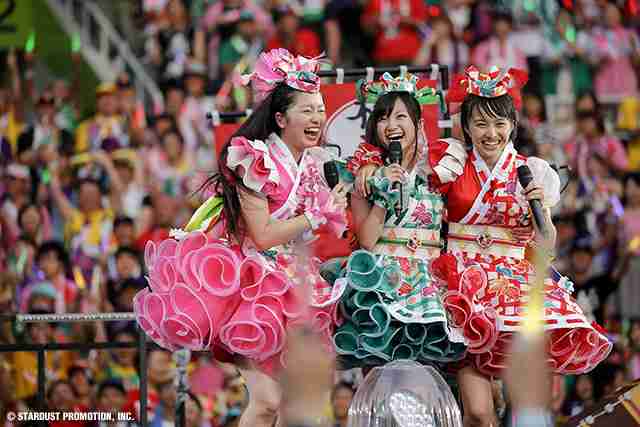 有安杏果「ももクロ」卒業を電撃発表「普通の女の子の生活を送りたい」