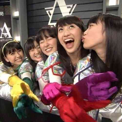 有安杏果「ももクロ」卒業を電撃発表「普通の女の子の生活を送りたい」