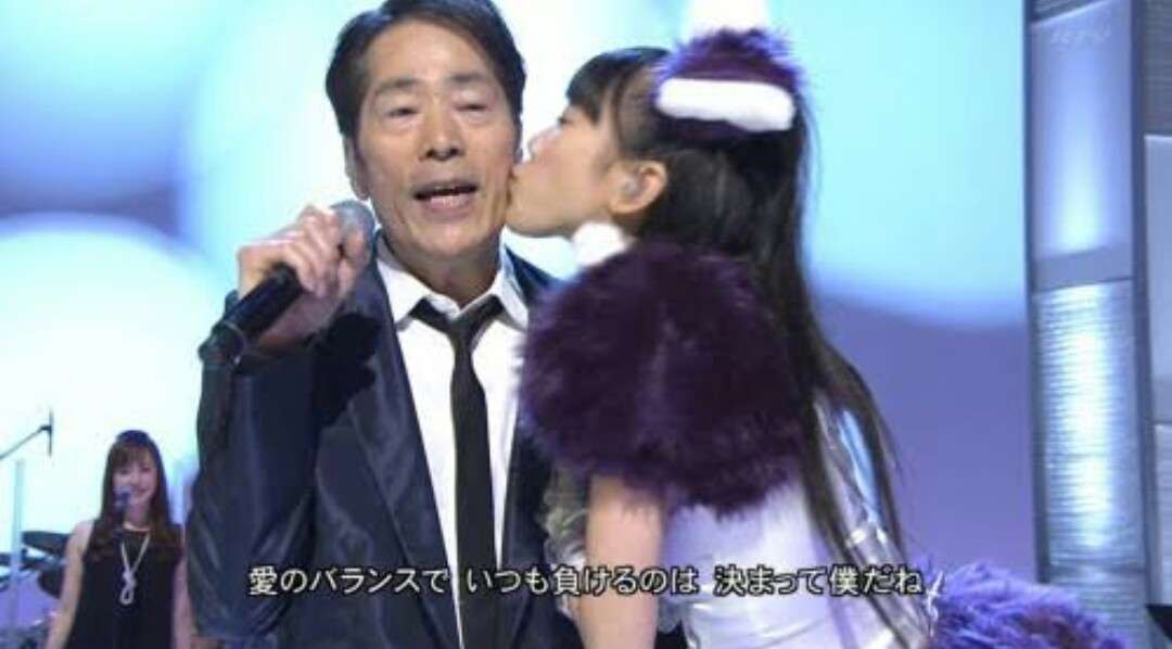 有安杏果「ももクロ」卒業を電撃発表「普通の女の子の生活を送りたい」