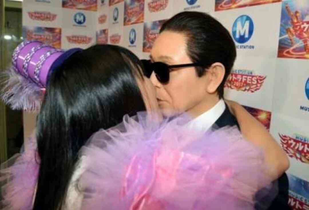 有安杏果「ももクロ」卒業を電撃発表「普通の女の子の生活を送りたい」