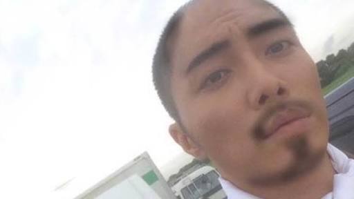 消すか残すか悩んでる画像や動画を投稿しよう