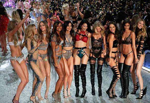 カッコいいモデルの画像