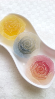 美しい和菓子の画像