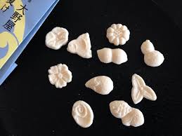 美しい和菓子の画像