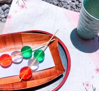 美しい和菓子の画像