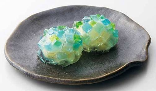 美しい和菓子の画像