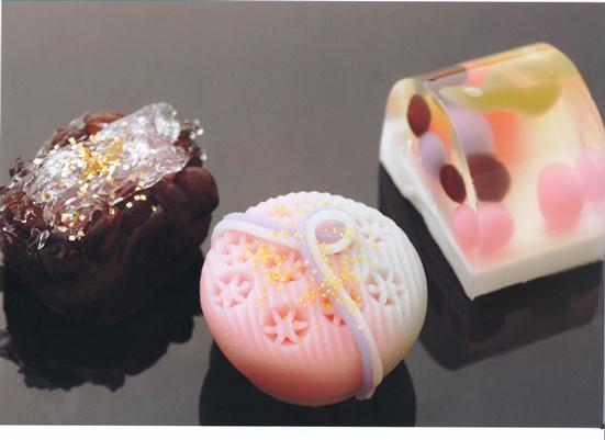 美しい和菓子の画像