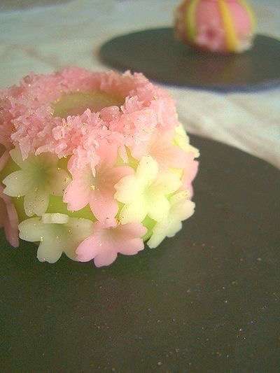 美しい和菓子の画像
