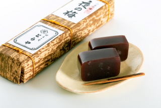 美しい和菓子の画像