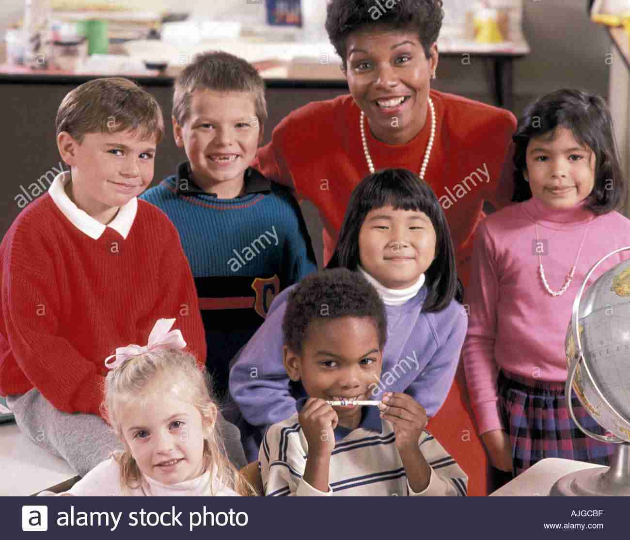  ローラがTwitterで“テレビに積極的に出演する”という宣言をし、ファンから歓喜の声