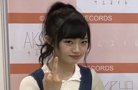 AKB48、新曲は岡田奈々が初センター「全力を尽くして頑張ります」