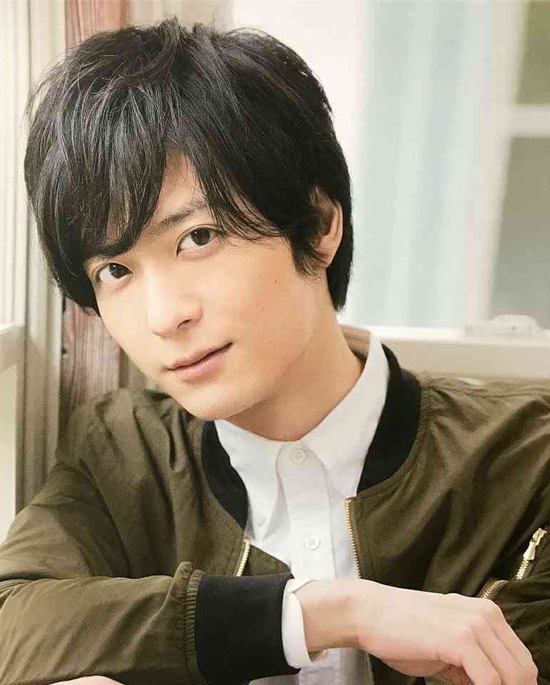 EXILE岩田剛典ら、グループ越えてイケメン揃う 「顔面偏差値高すぎ」とファン興奮