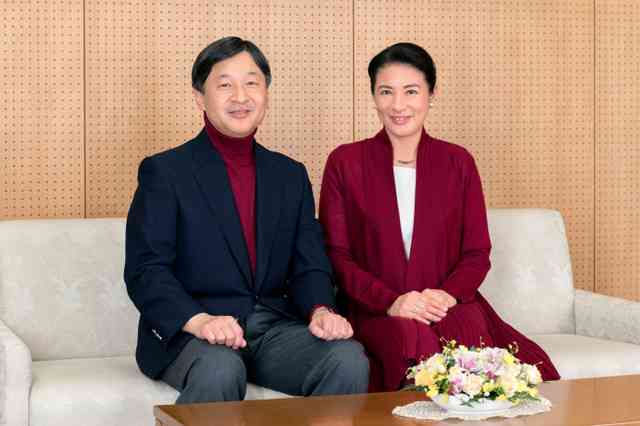 皇居で講書始の儀　雅子さまは15年ぶり出席
