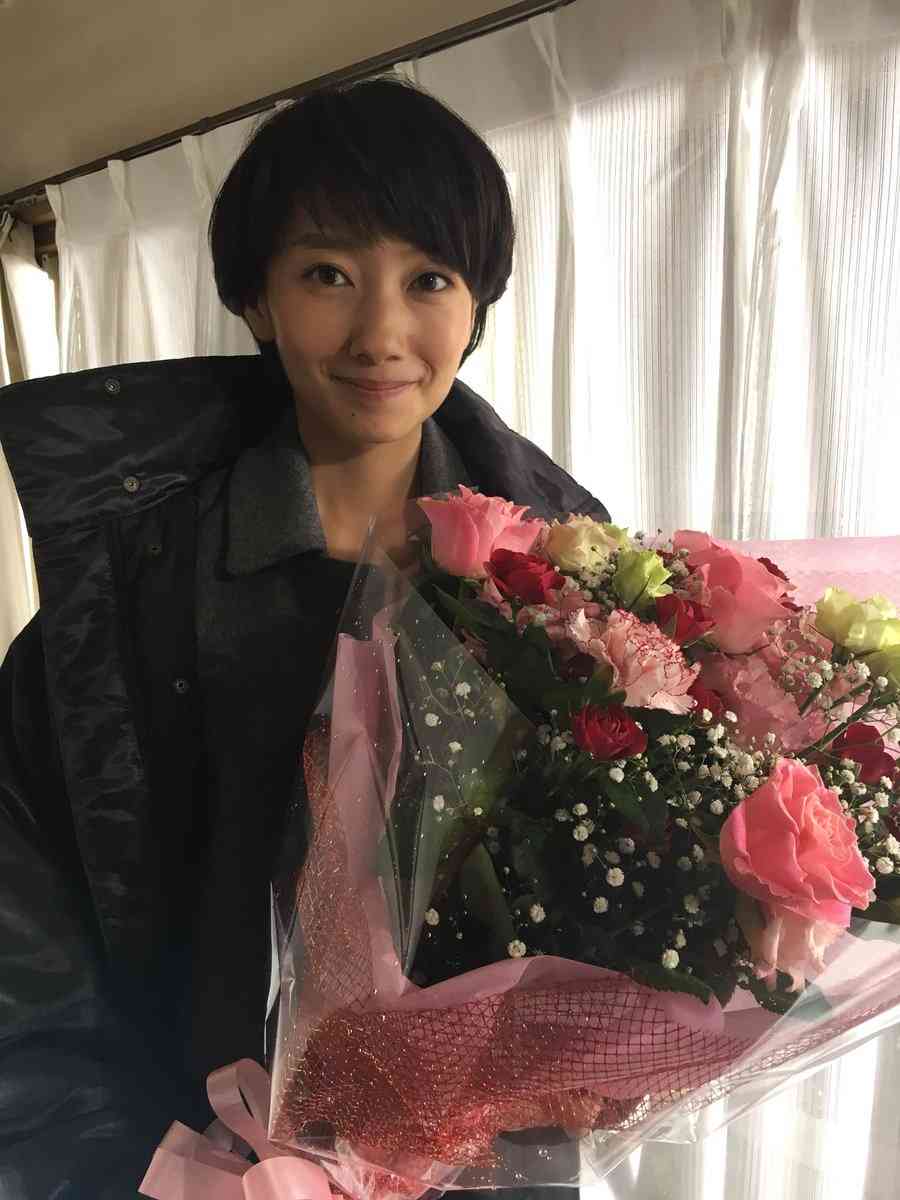 可愛い系より美人系の顔が好きな方