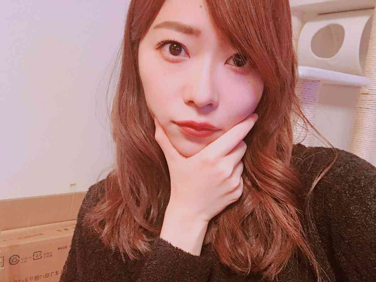 可愛い系より美人系の顔が好きな方