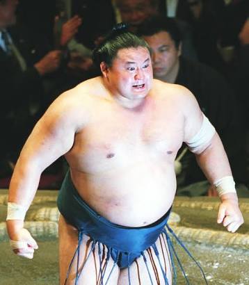 貴乃花親方は「いい親方か悪い親方か」100人調査！「孤独に戦ってる」「顔つきがヤクザ」