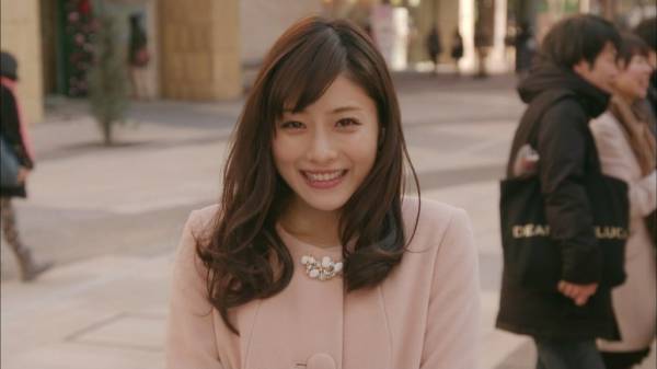 石原さとみがホリプロの3番手に降格?清純派のイメージからキャラ変か