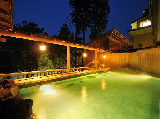 【妄想】アニメキャラ達の忘年会・新年会【雑談】