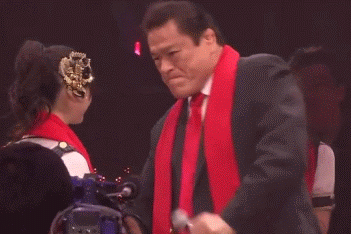 松井玲奈、衝撃の“アフロヘア”に反響