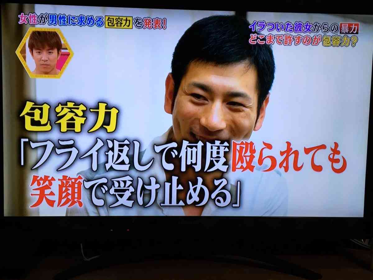 妻と長男が顔を何度も殴ったか　父親血を流して死亡