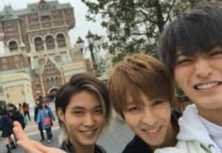 “新成人”小芝風花＆藤田ニコルが振袖姿で抱負