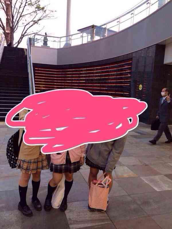 写り込みがジワる画像