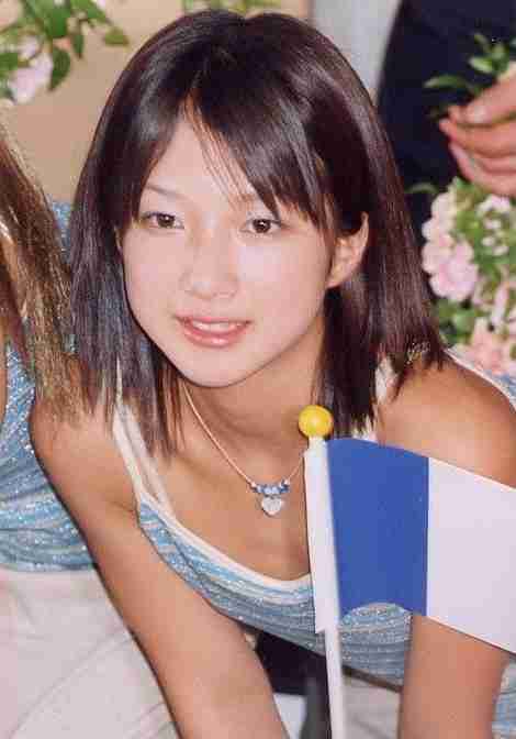 辻希美、長女から金メダル「10年間育ててくれてありがとう」2分の1成人式で