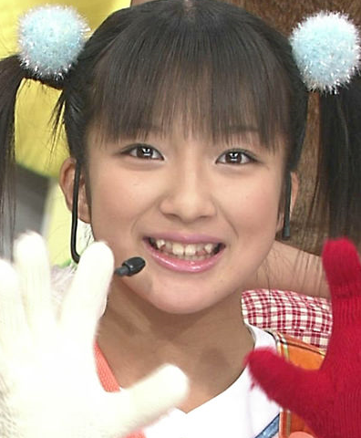 辻希美、長女から金メダル「10年間育ててくれてありがとう」2分の1成人式で