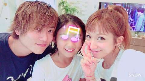 辻希美、長女から金メダル「10年間育ててくれてありがとう」2分の1成人式で