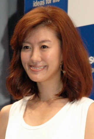 髪の毛が多い人あるあるツイートに共感続出!「ポニーテールするとゴムが千切れる」「美容院で髪を延々と梳かれる」